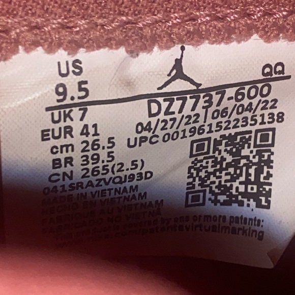 Pink Canyon Velvet Nike Air Jordan Low Top Sneakers Size: 9.5 Rare - Picture 5 of 6